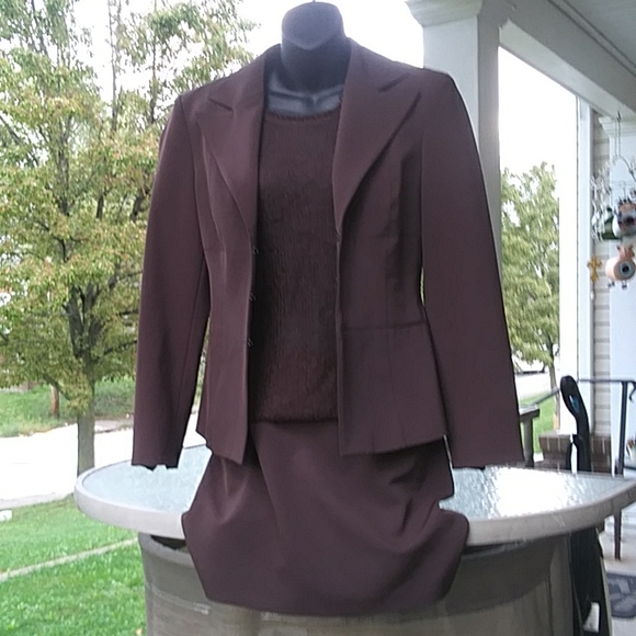 Bebe mini skirt,suit, chocolate brown. Sz.4 - Picture 4 of 9